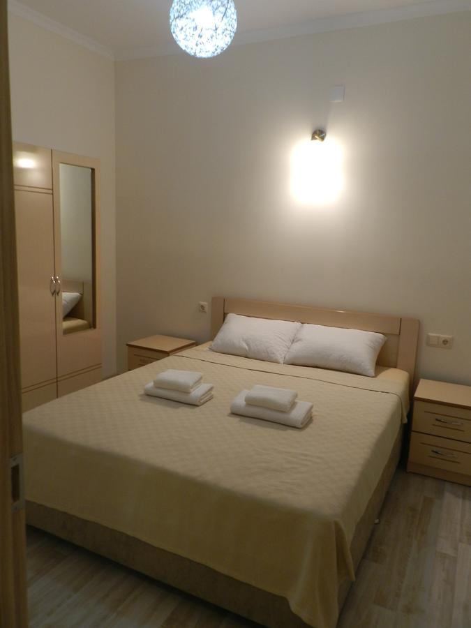 Subtropic Apartments Batumi Esterno foto