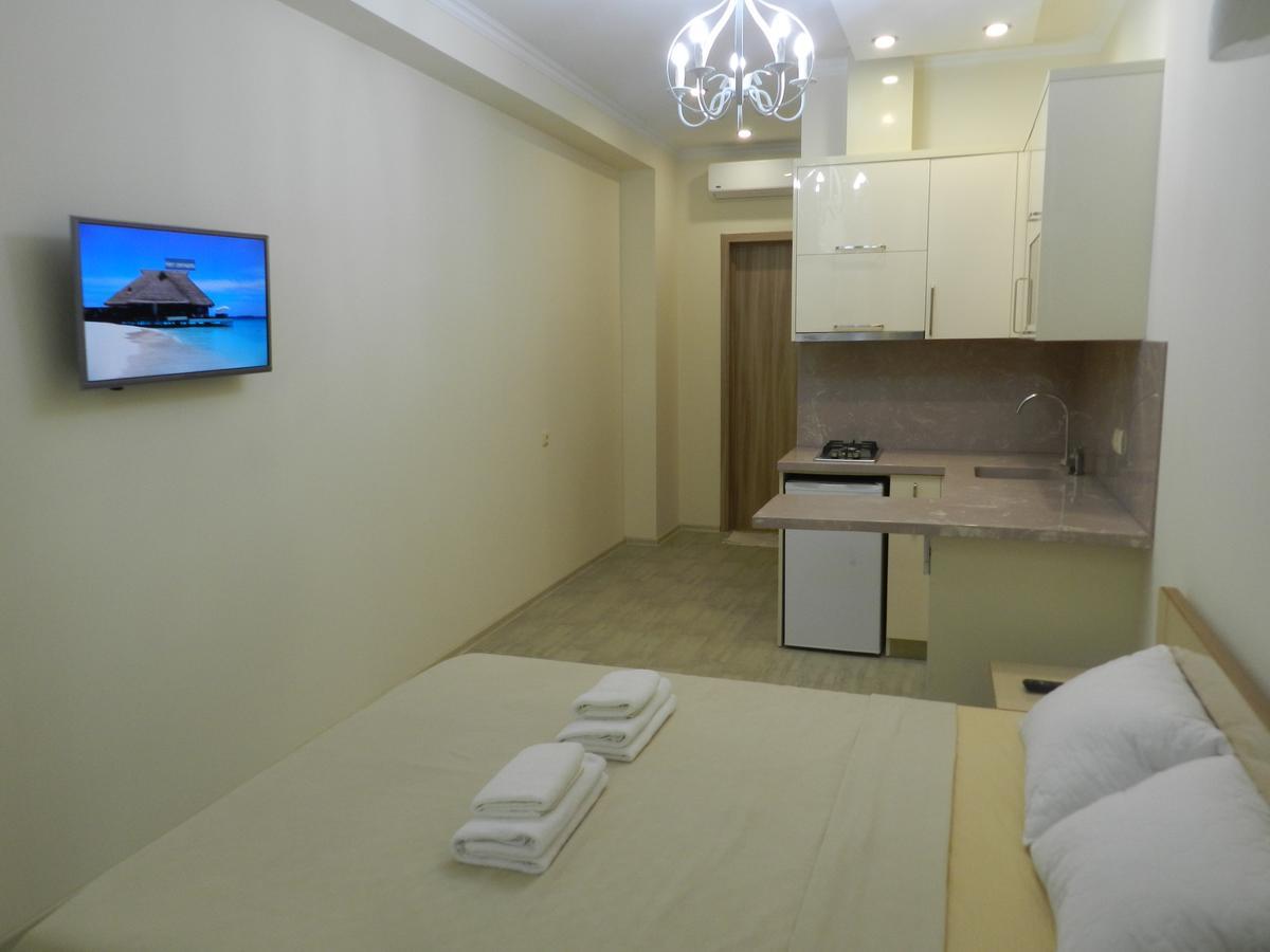 Subtropic Apartments Batumi Esterno foto