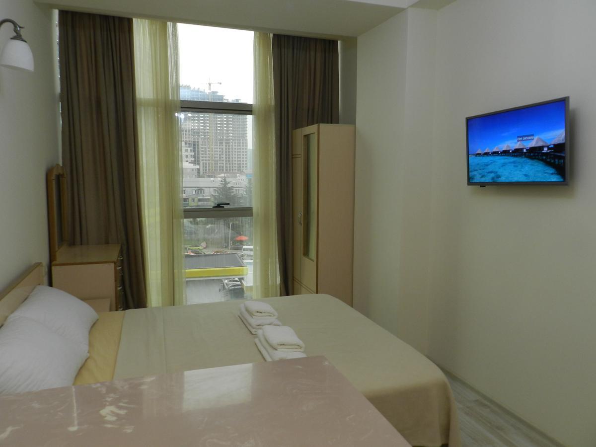 Subtropic Apartments Batumi Esterno foto